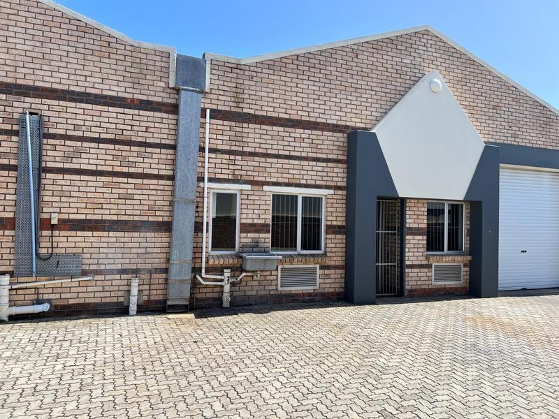 To Let commercial Property for Rent in Walmer Eastern Cape